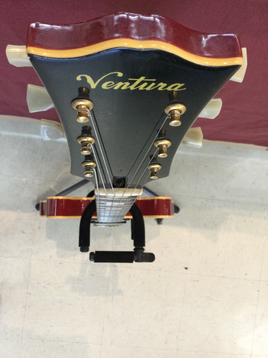 Electric Guitar Ventura Model 335 Hollow Body photo 3