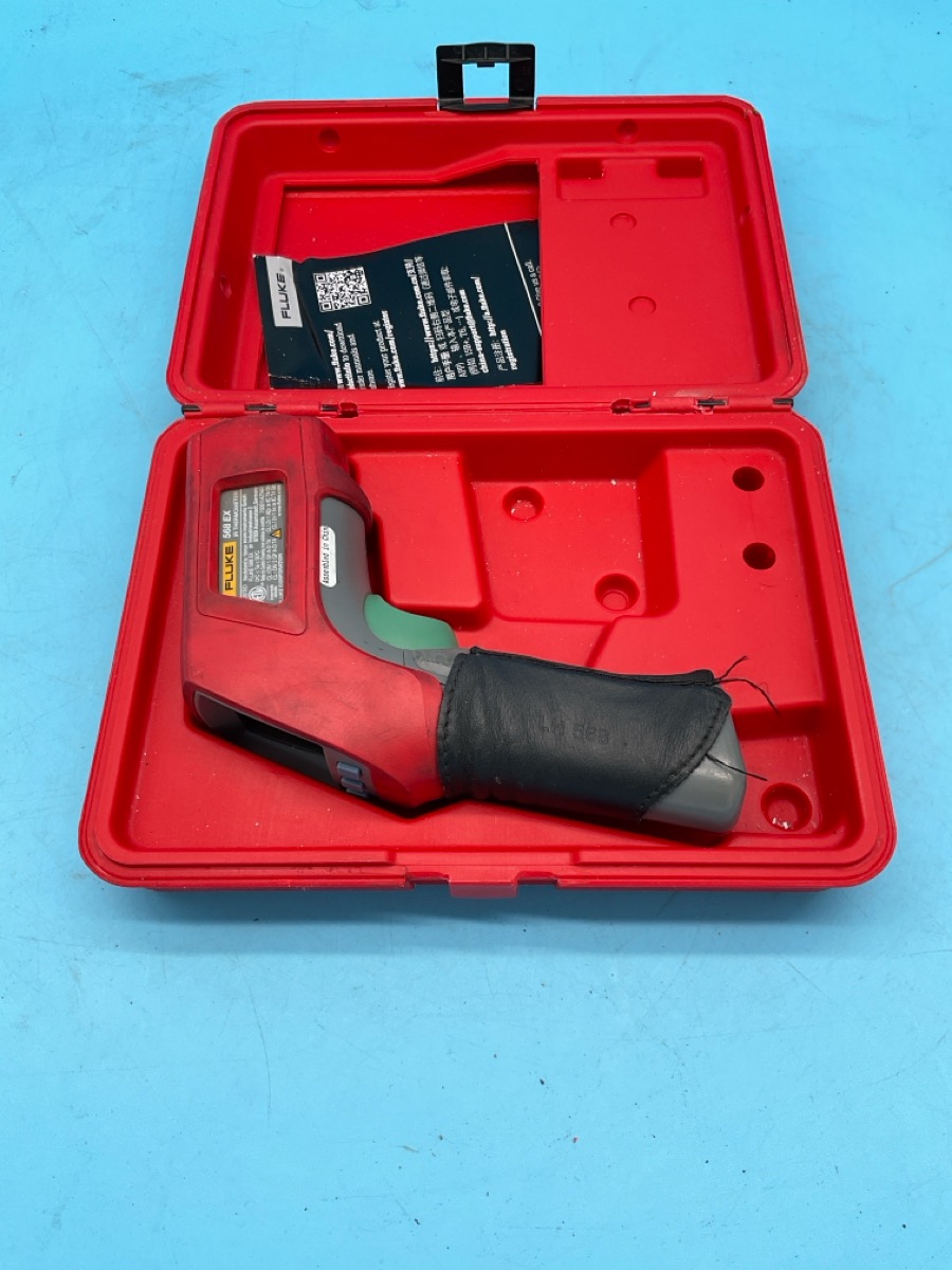 Contact Thermometer Fluke Model 568 EX Intrinsically Safe Mini