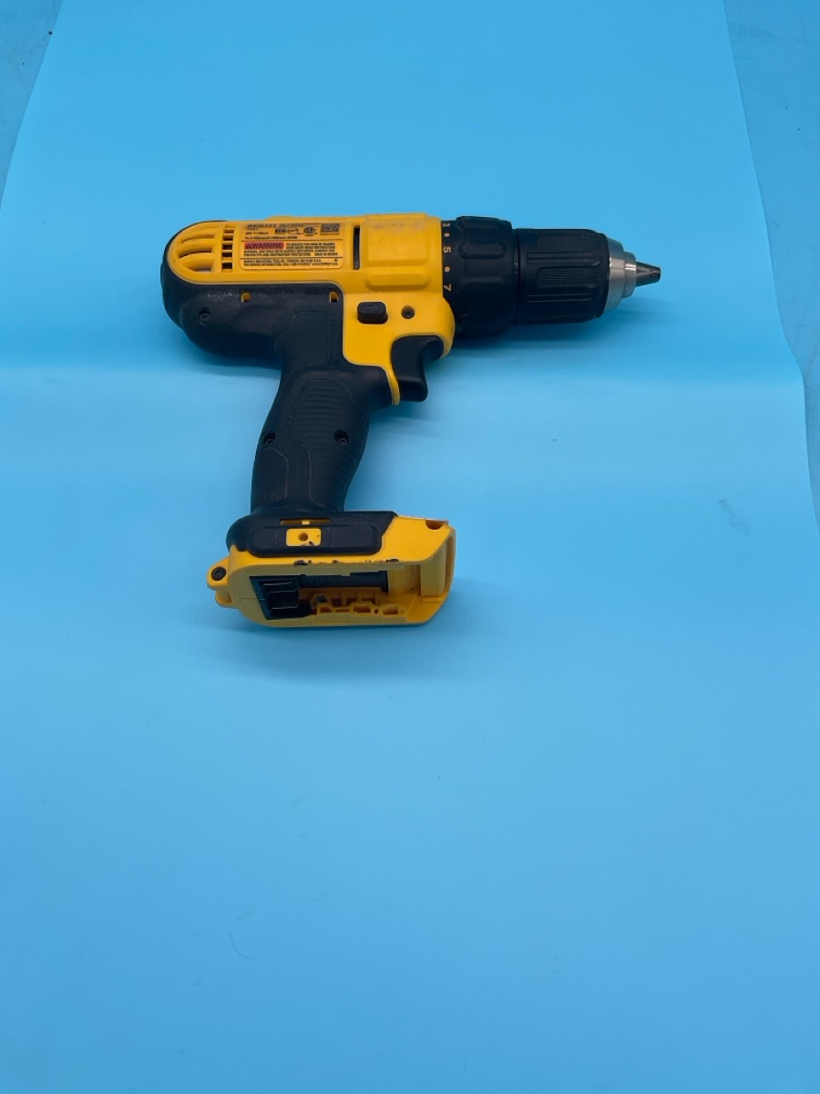 Drill DeWalt 20V Model DCD771 photo 2