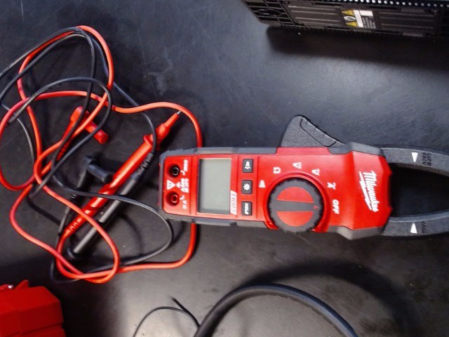 Milwaukee Tools 2235-20 Multimeter 2235