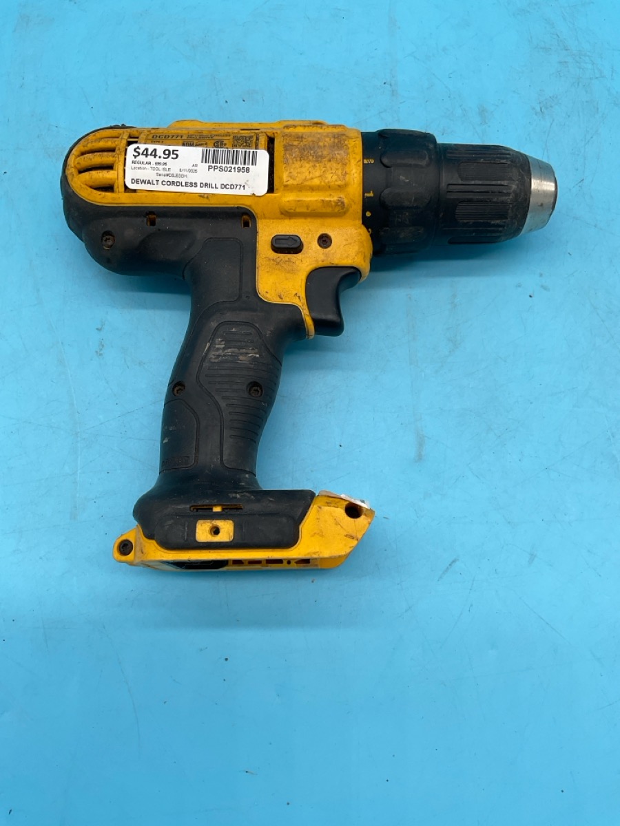 DeWalt Drill 20V Model DCD771 photo 2