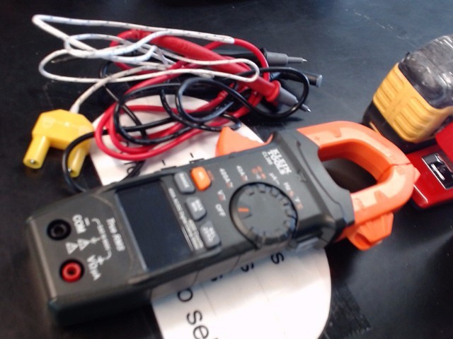 Klein Tools Multimeter CL390