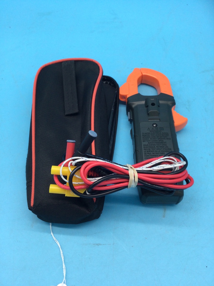Klein Clamp Meter Model CL390 photo 2