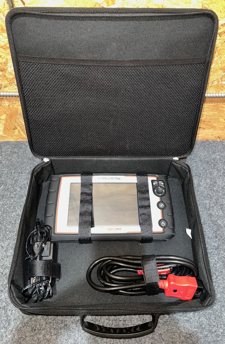 SNAP-ON APOLLO D8 DIAGNOSTIC SCAN TOOL 19.2 EESC333 IN CASE Good ...
