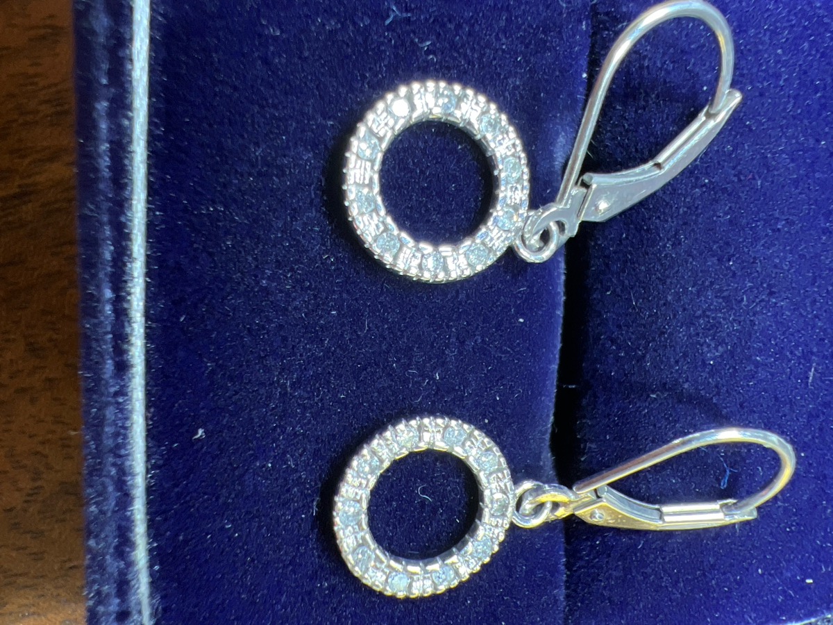 Gold-Diamond Earrings 20 Diamonds .20 Carat T.W. 10K White Gold 0