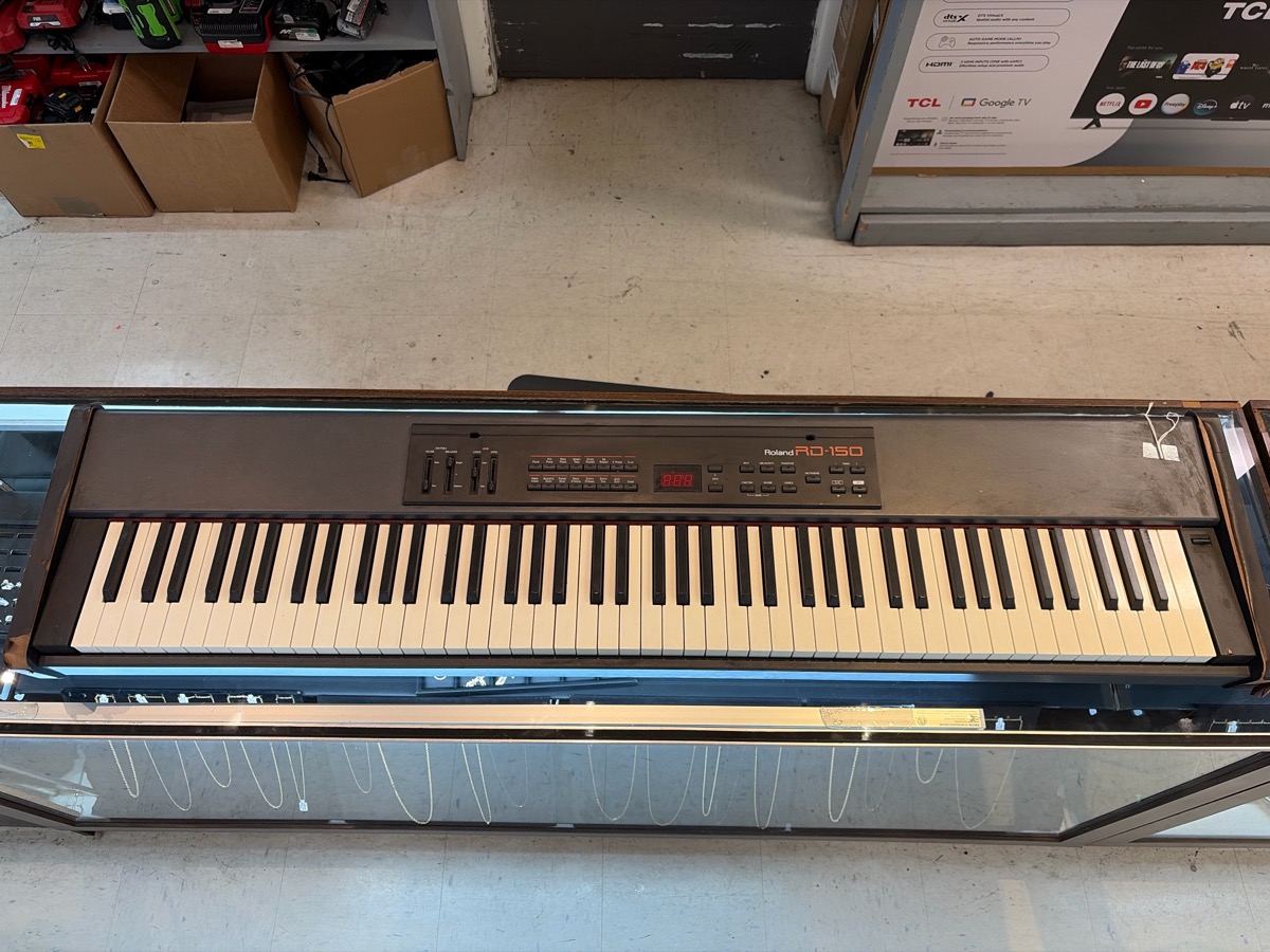 Keyboard Roland Model RD-150