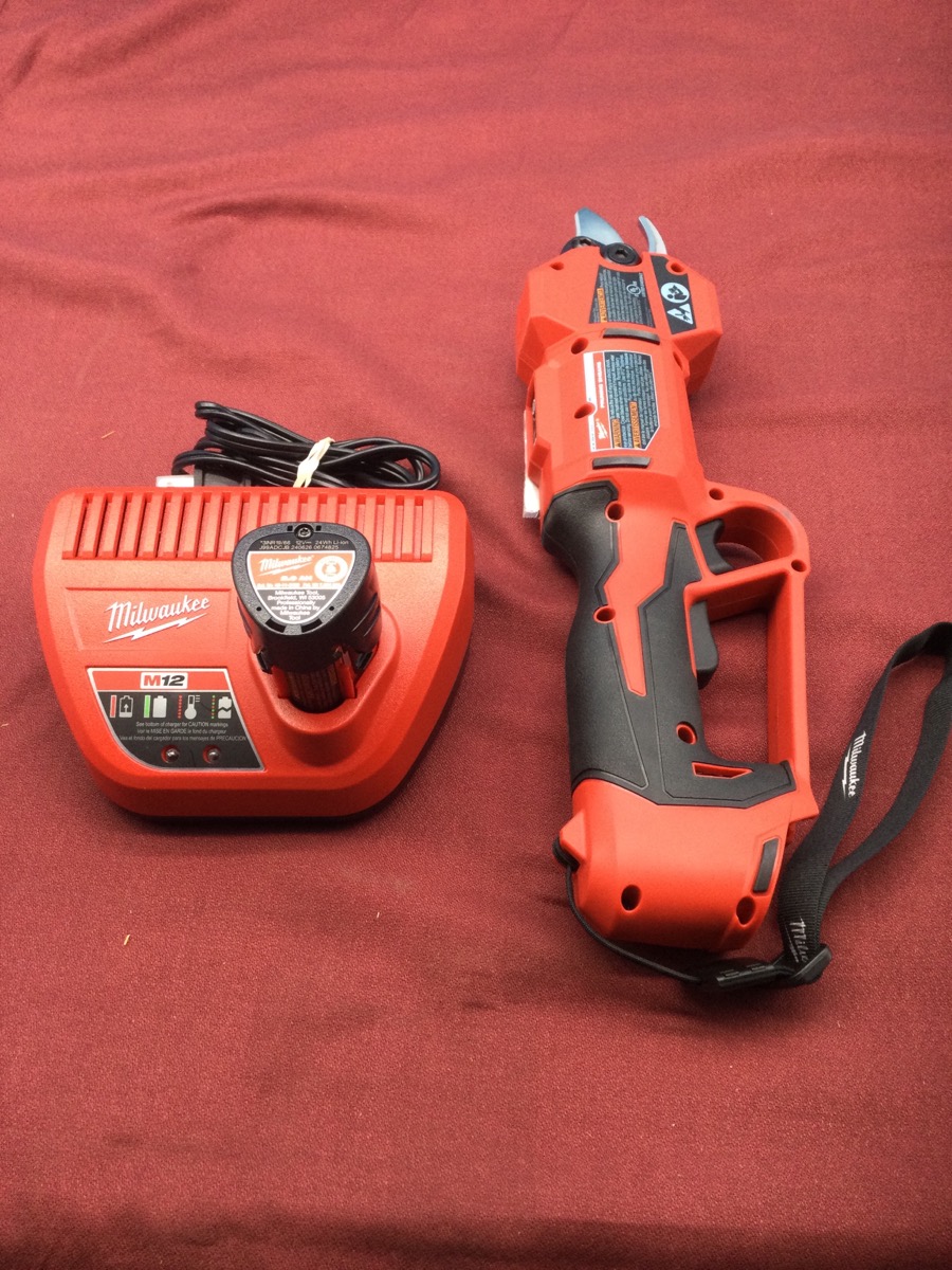 Milwaukee Pruning Shears Model 2534-20