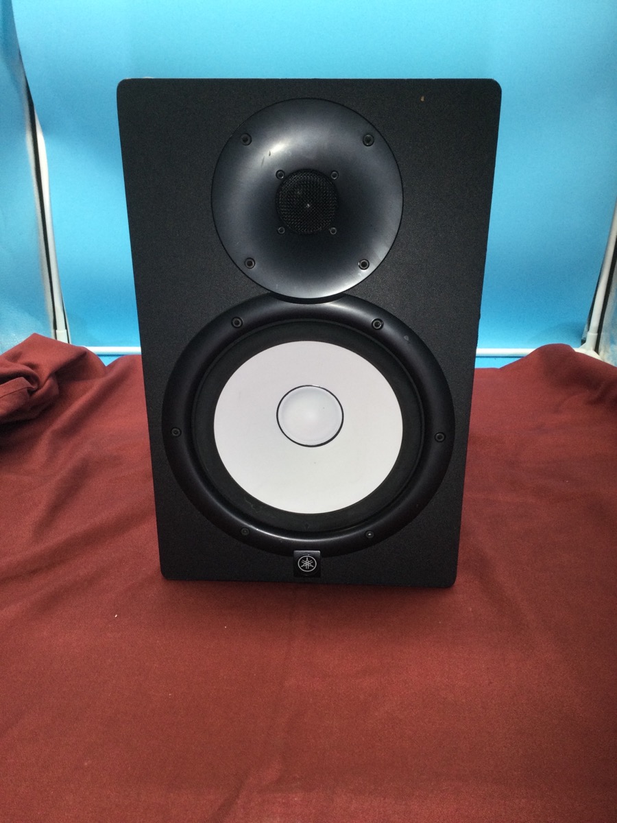 Speaker Yamaha Model HS8