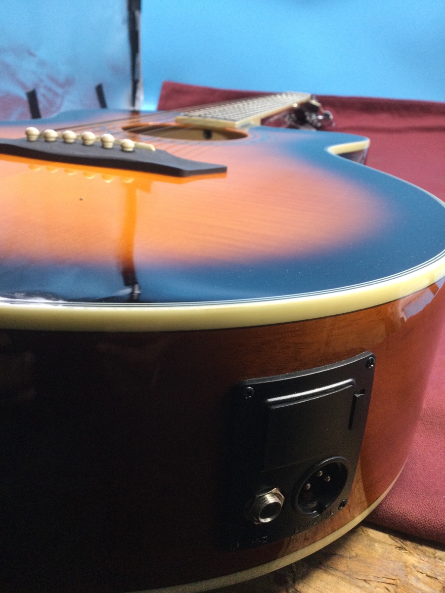 Washburn EA15 Electric-Acoustic Guitar with Gig Bag photo 3