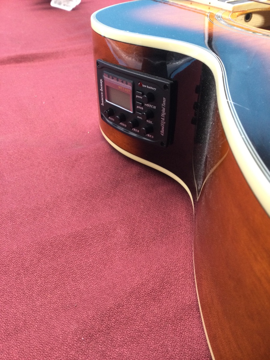 Washburn EA15 Electric-Acoustic Guitar with Gig Bag photo 6