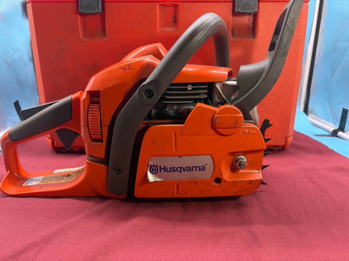 Husqvarna Chainsaw 435 X Torq photo 3