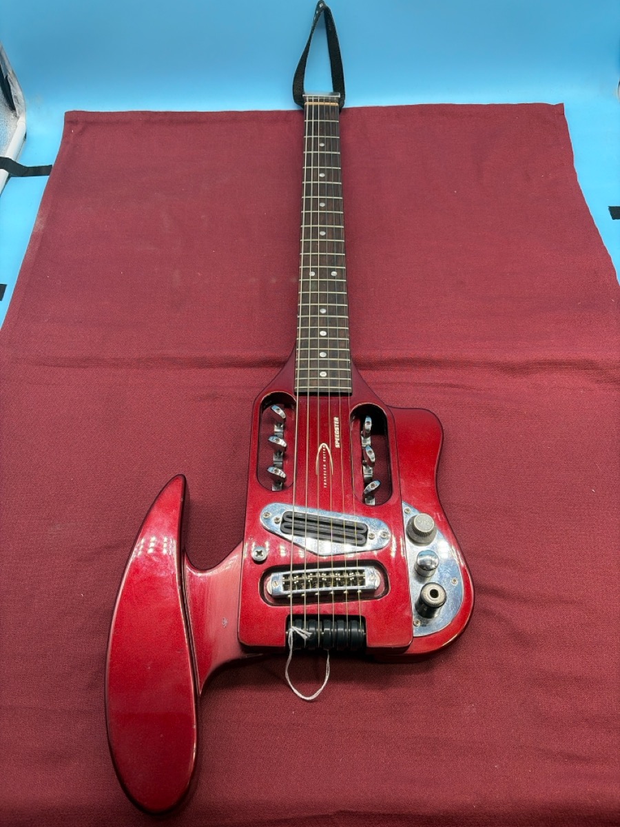 Traveler Speedster Electric Guitar