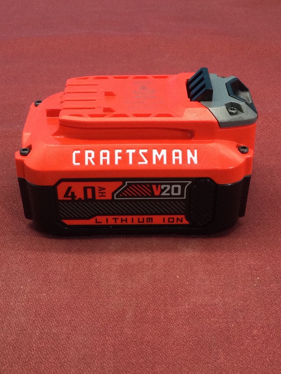 Craftsman 20V Battery CMCB204 photo 2
