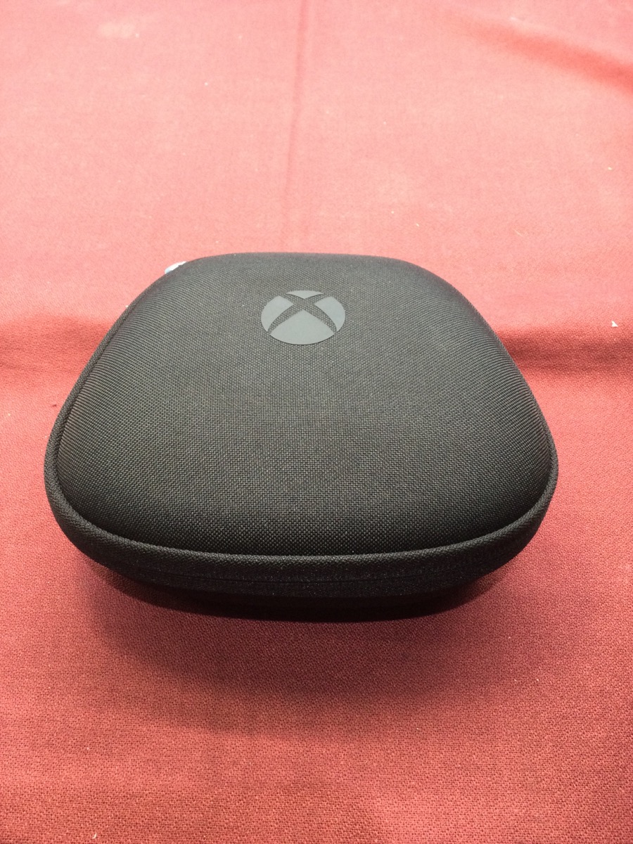 Microsoft Xbox Elite Series 2 Core Wireless Controller photo 3