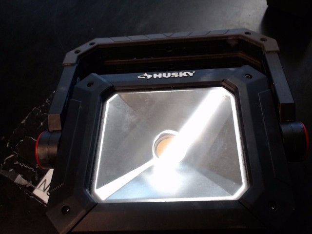 Husky Tools Work Light EL2206-10W7