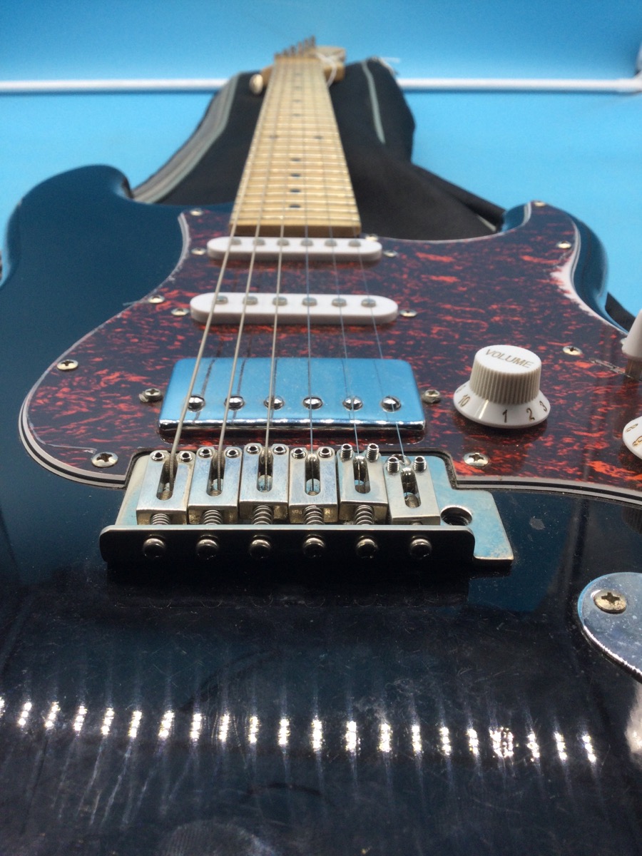 Guitar Donner Seeker Designers Series photo 2