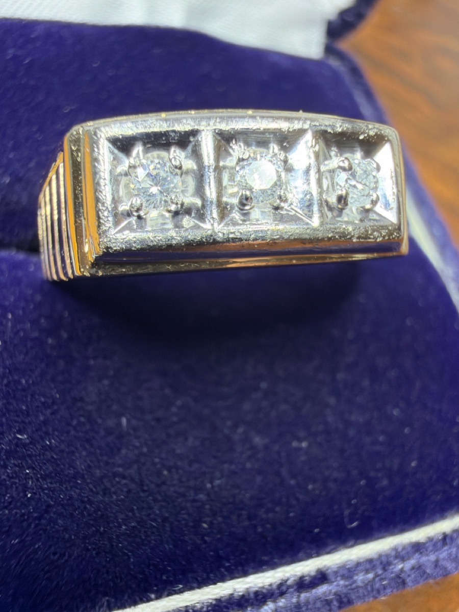 Gent's Diamond Fashion Ring 3 Diamonds .06 Carat T.W. 10K Yellow