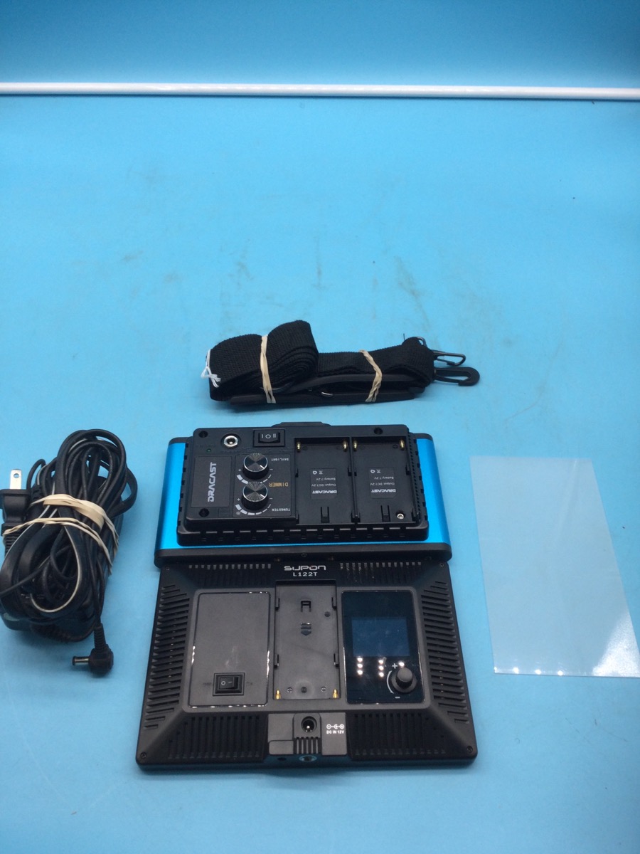Dracast Light with Power Adapter & Case photo 3