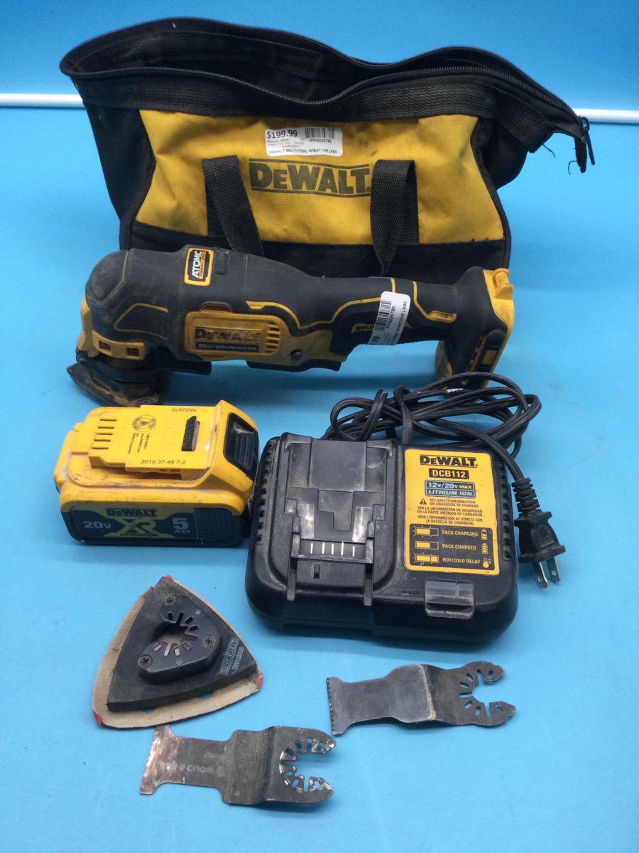 DeWalt Multi-Tool Model DCS354 with Battery Charger Case