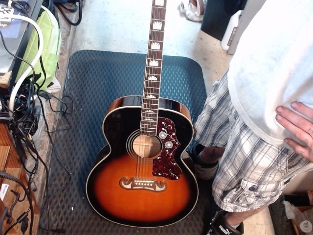 Guitar Epiphone Model EJ-200SCE/VS