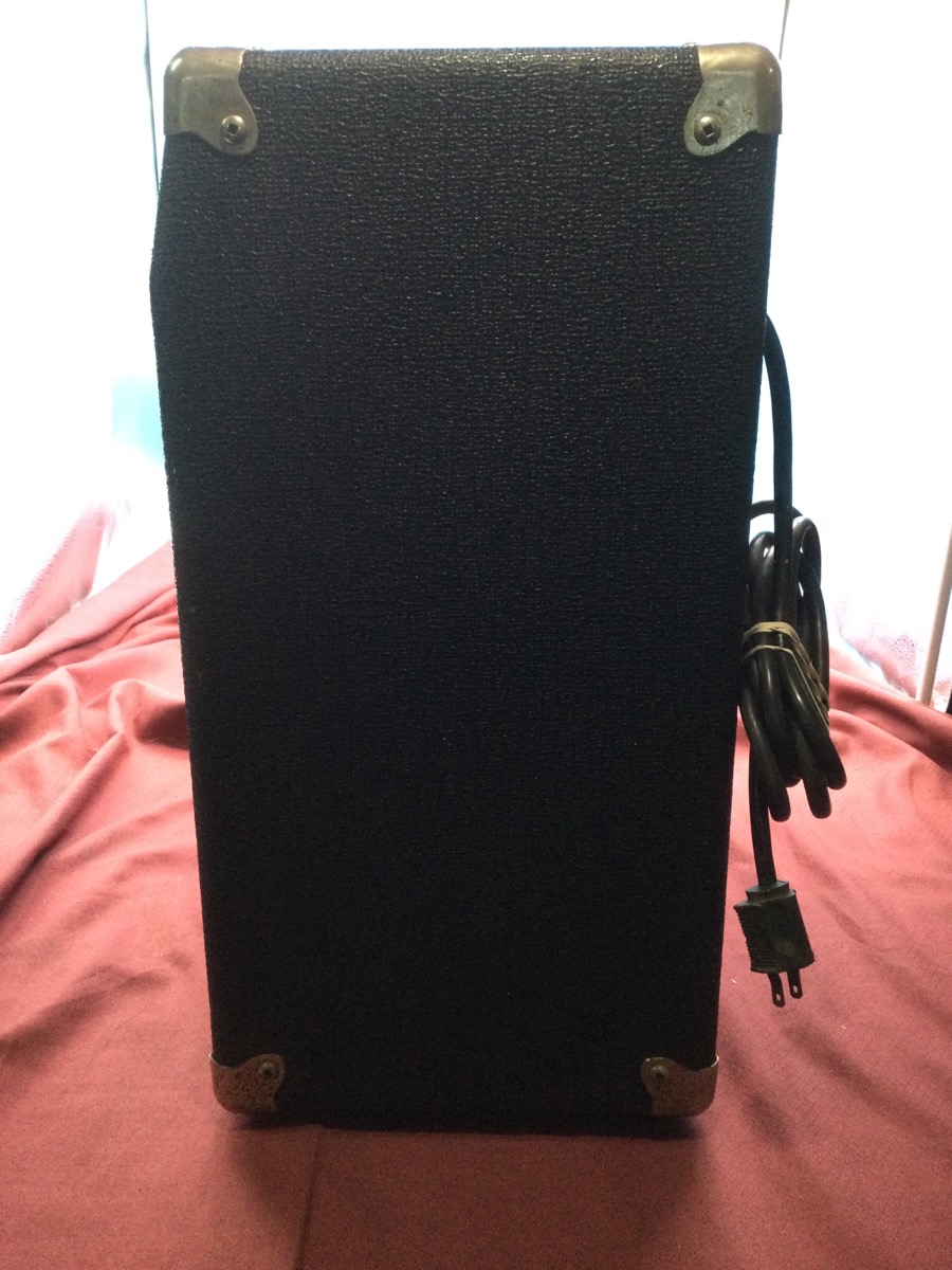 Ibanez Bass Guitar Amp Model B40 photo 3