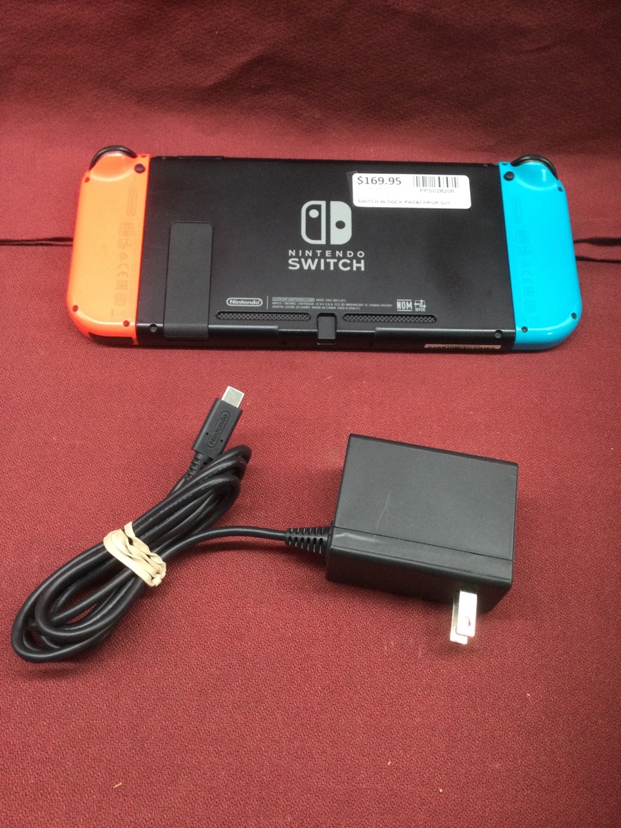 Nintendo Switch Handheld with Dock,Pad&Chrgr photo 2