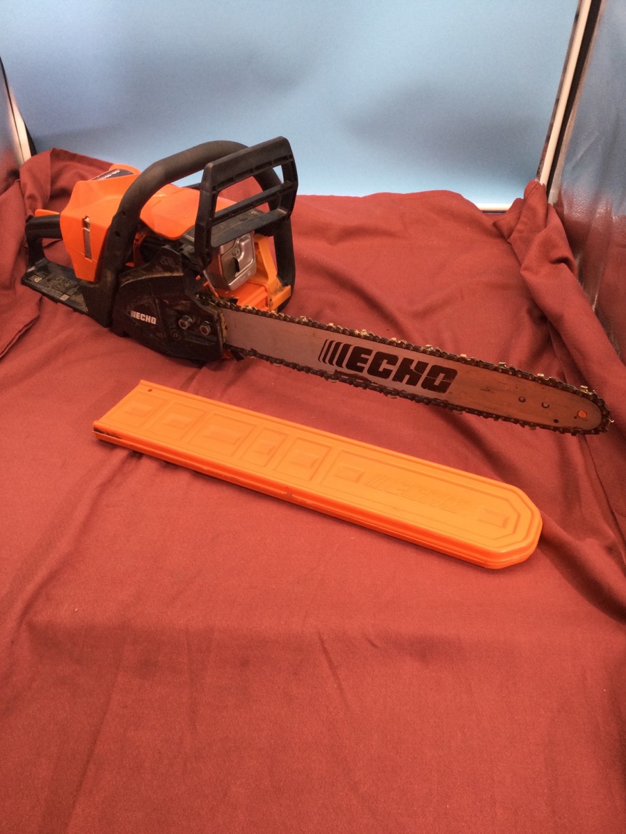 Chainsaw Echo 18" Model CS-4010 photo 2