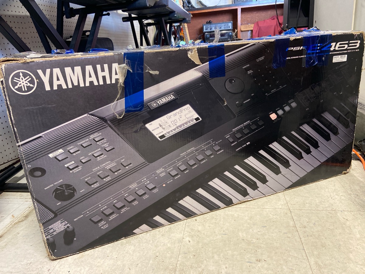 Yamaha Keyboard PSR-E463 photo 2