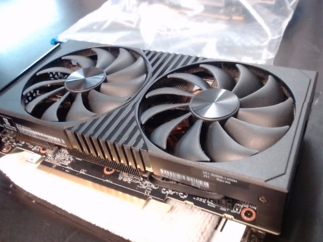 RX 7600 8GB Gpu
