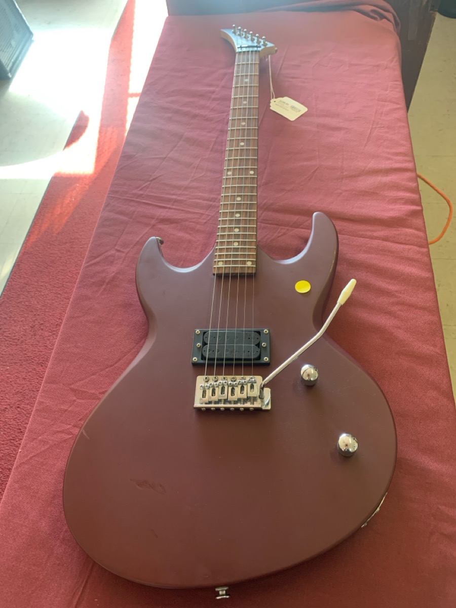 Electric Guitar Peavey 23