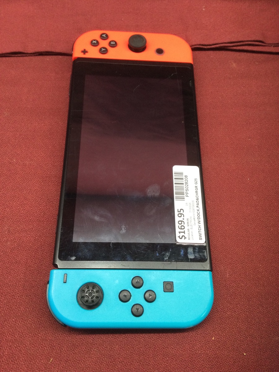 Nintendo Switch Handheld with Dock,Pad&Chrgr photo 3
