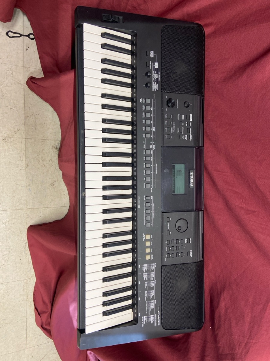 Yamaha Keyboard PSR-E463