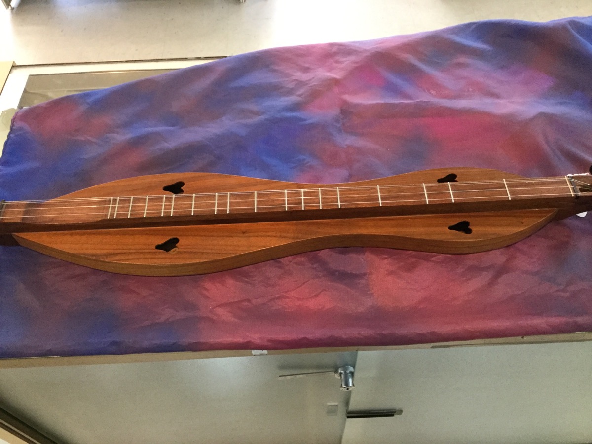 MC Spadden Dulcimer photo 2