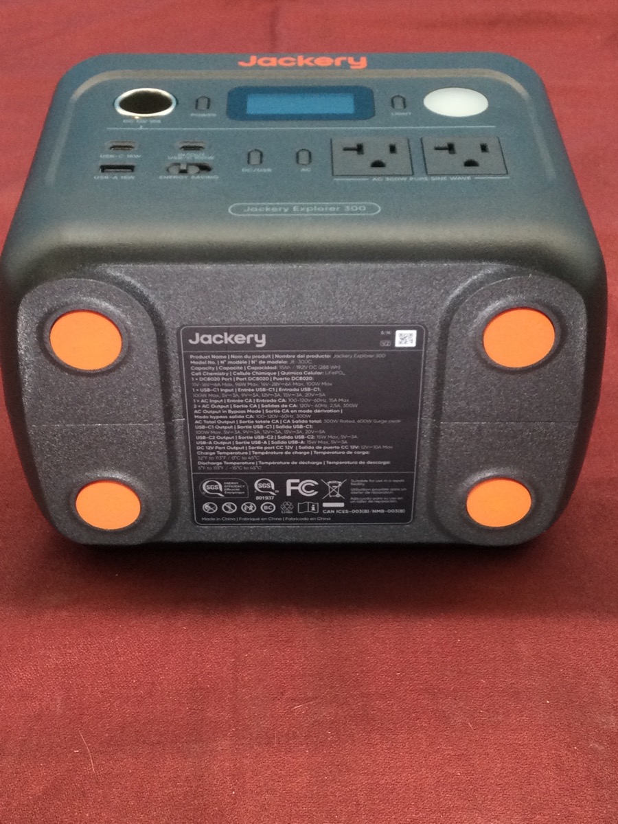 Charger 110V Jackery Explorer 300 photo 3
