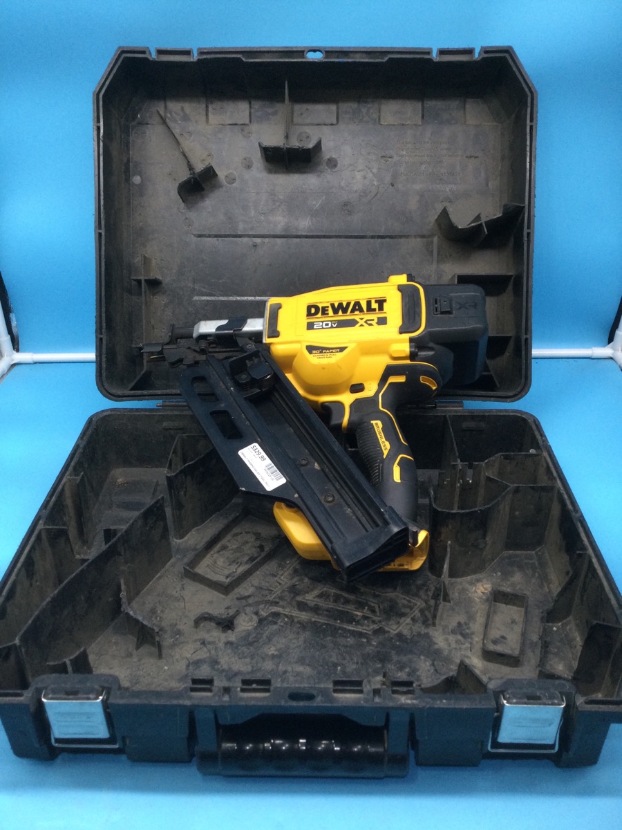DeWalt Framing Nailer with Case, Battery & Charger Included AS We photo 2